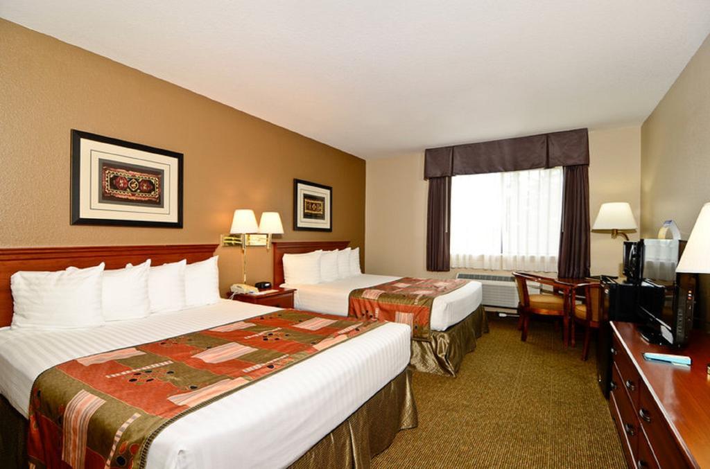 Best Western Tulalip Inn Marysville Room photo