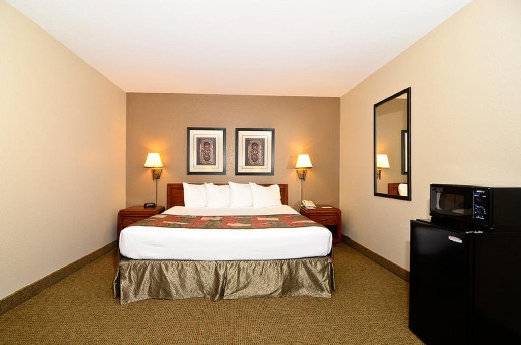 Best Western Tulalip Inn Marysville Room photo